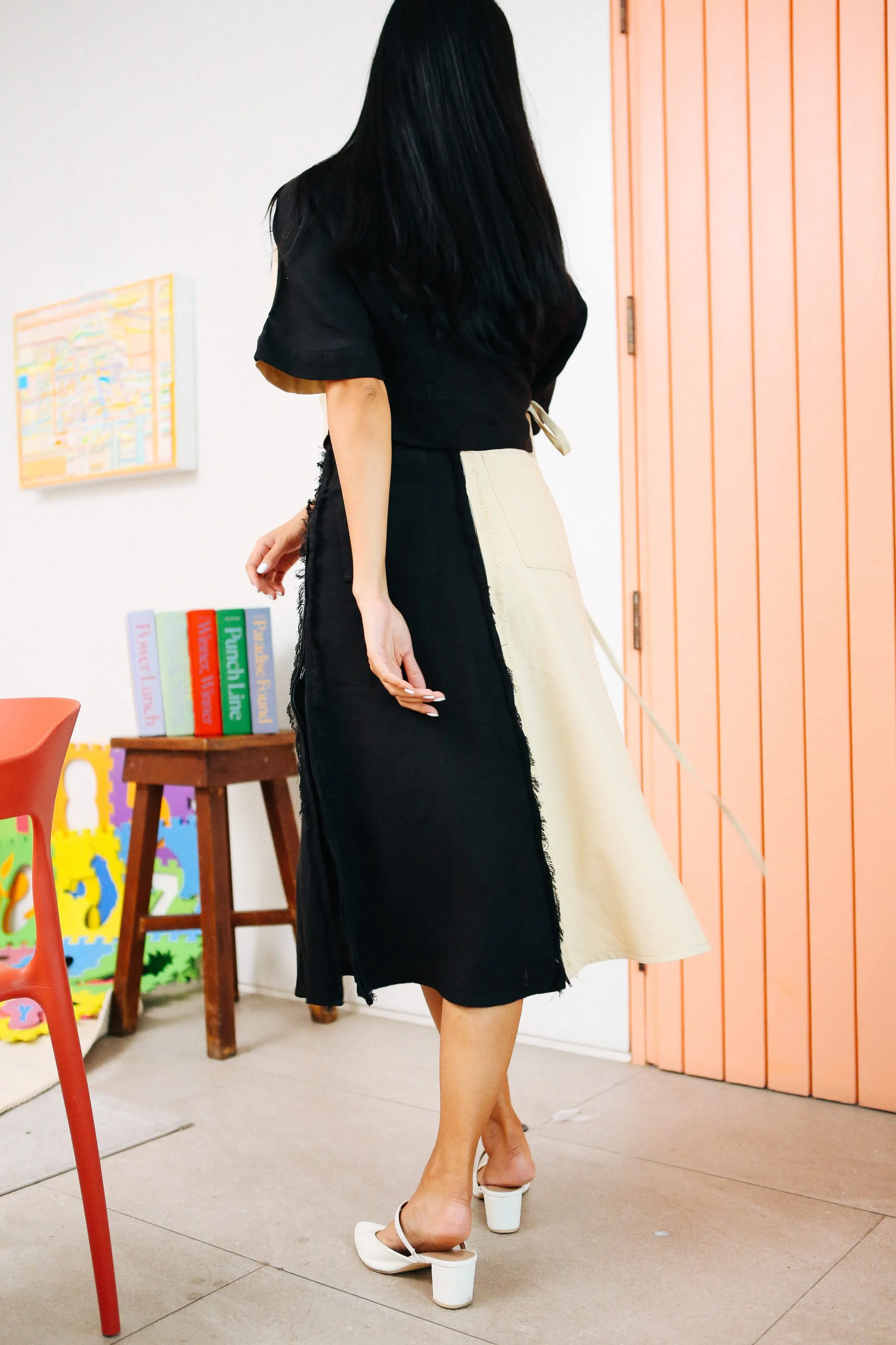 4-Way A-Line Skirt Black & Beige