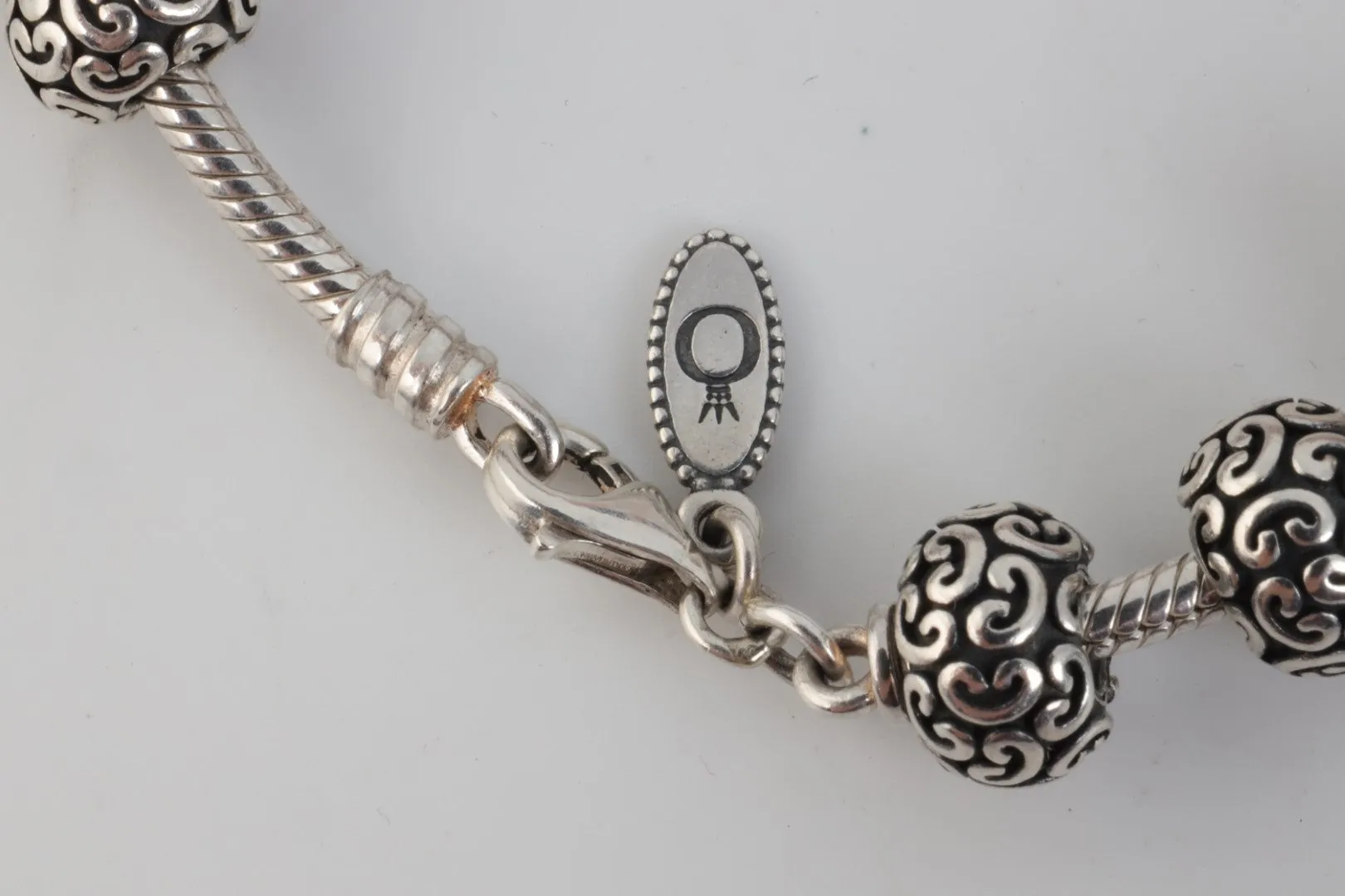 8" Pandora 925 Silver Bracelet w/ Silver & Glass Charms (72.44g.)