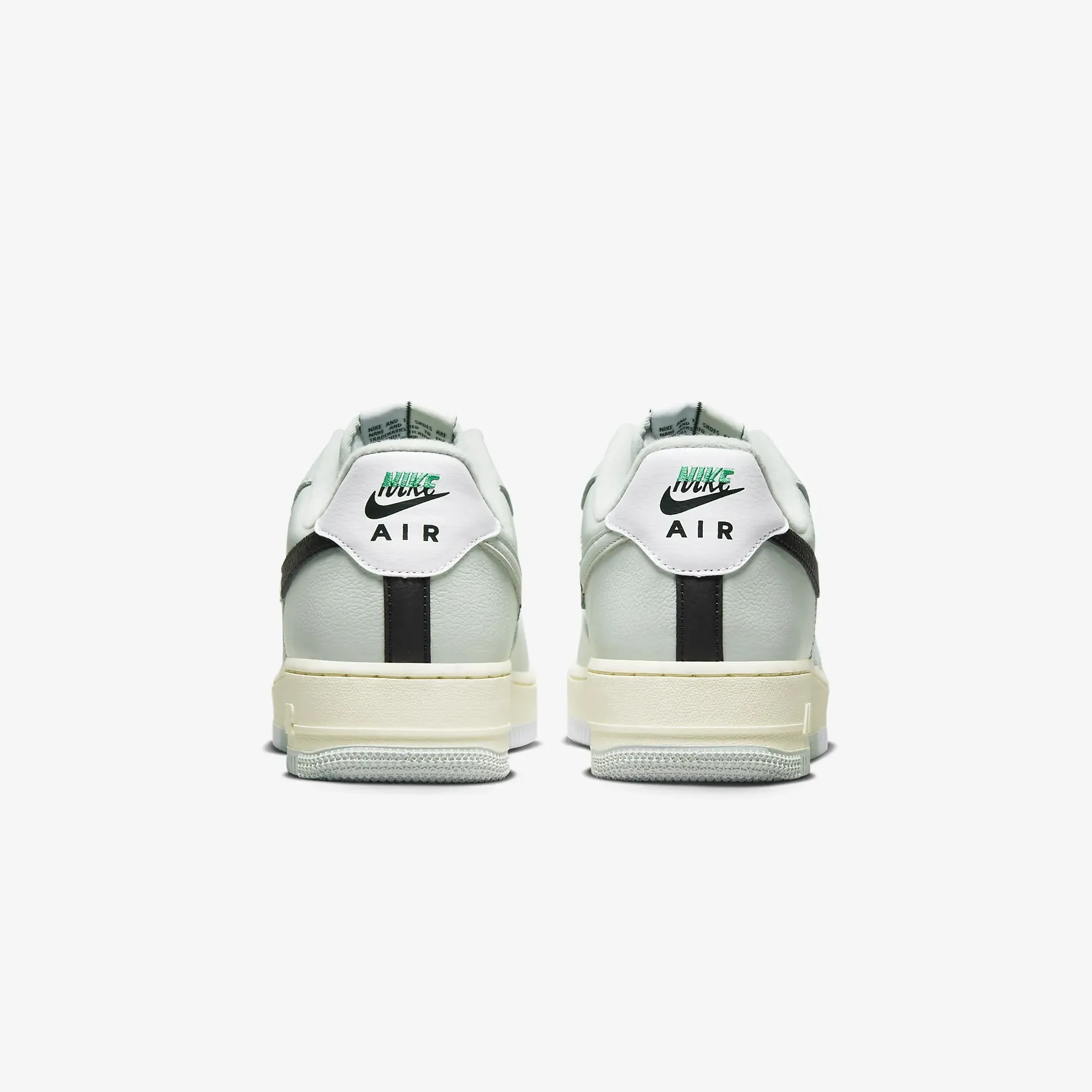 AIR FORCE 1 '07 LV8 'LIGHT SILVER/BLACK-LIGHT SILVER-WHITE'