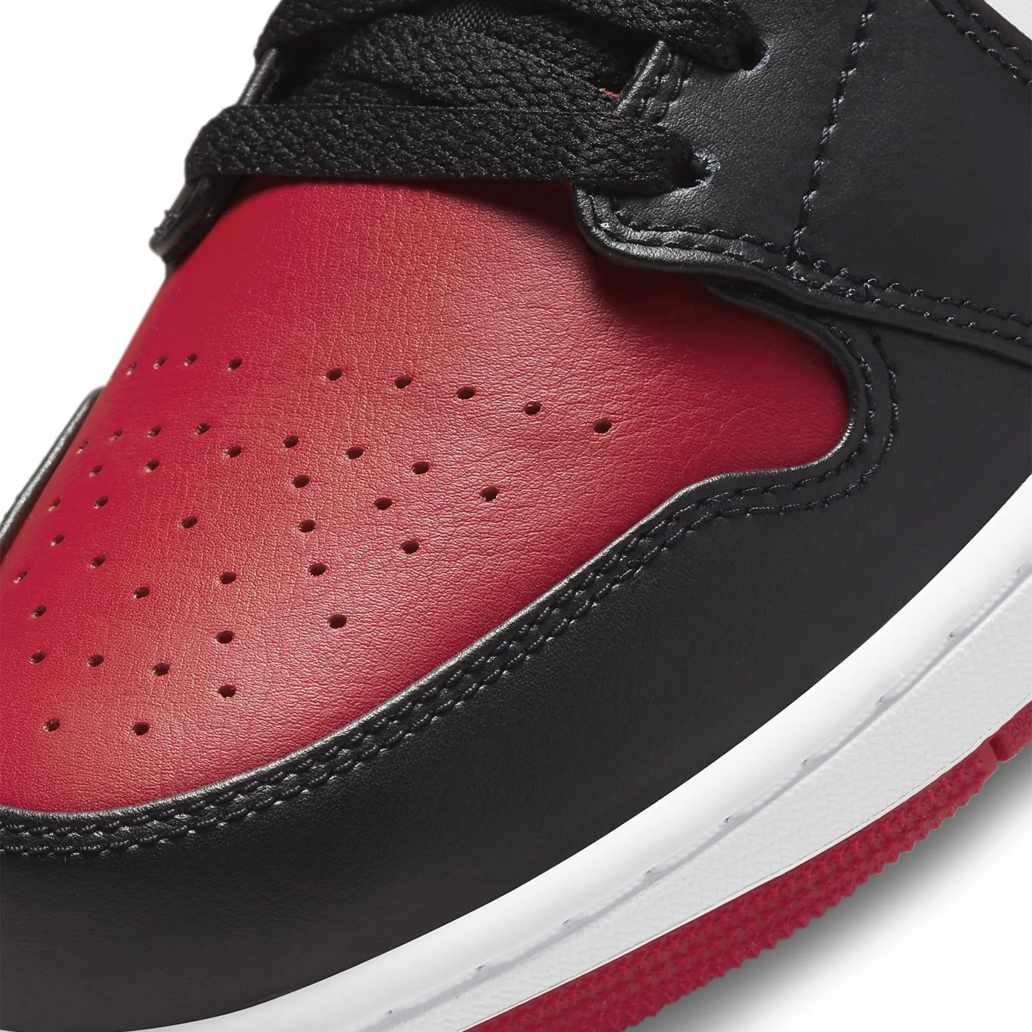 Air Jordan 1 Low Bred Toe