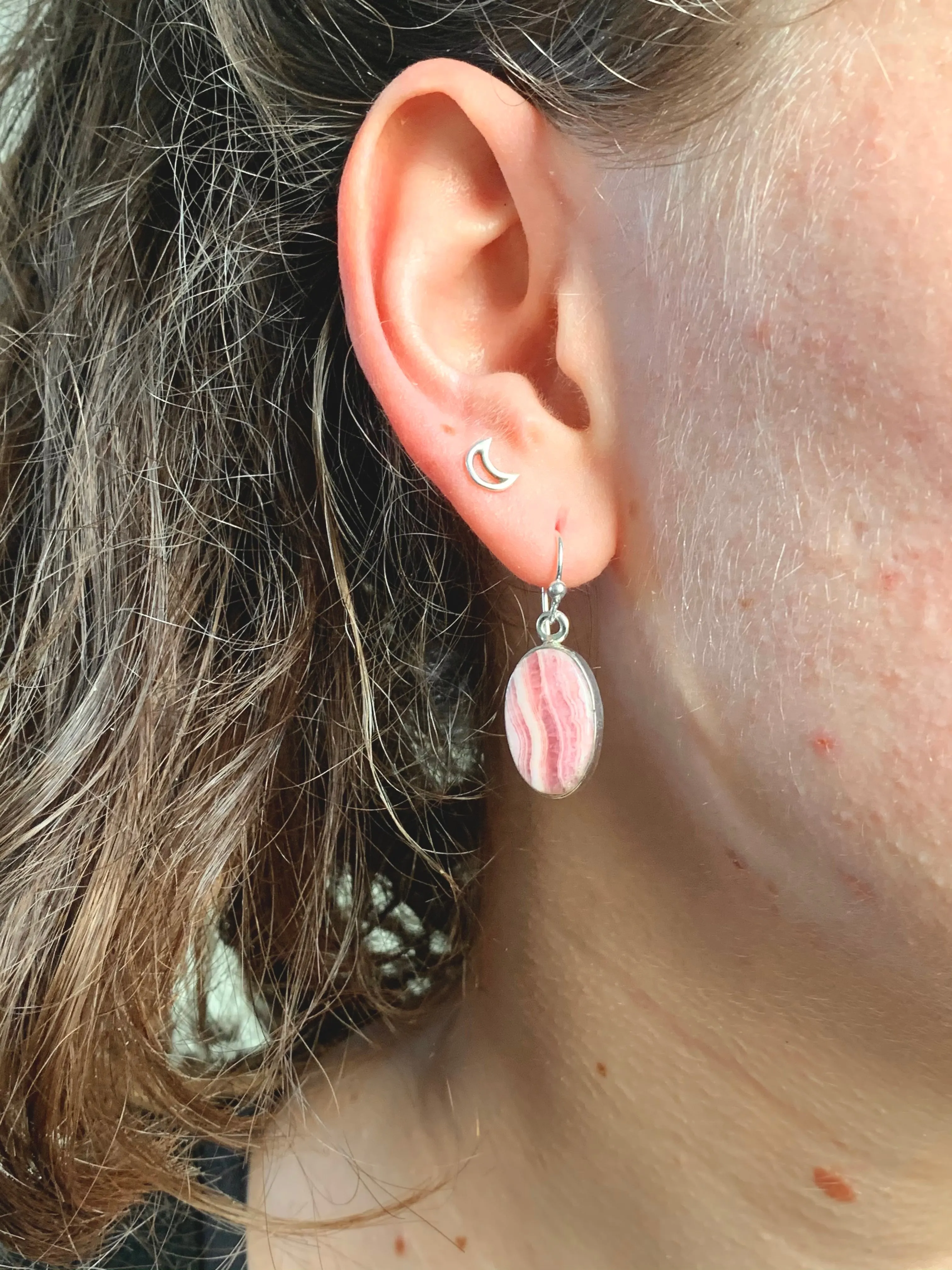 Rhodochrosite Akoni Earrings - Oval